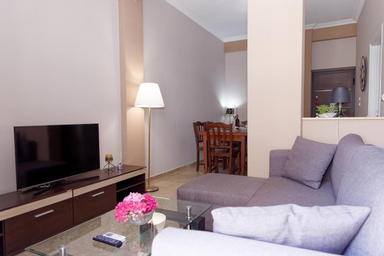 Serenity Apartment Kalamata Eksteriør billede