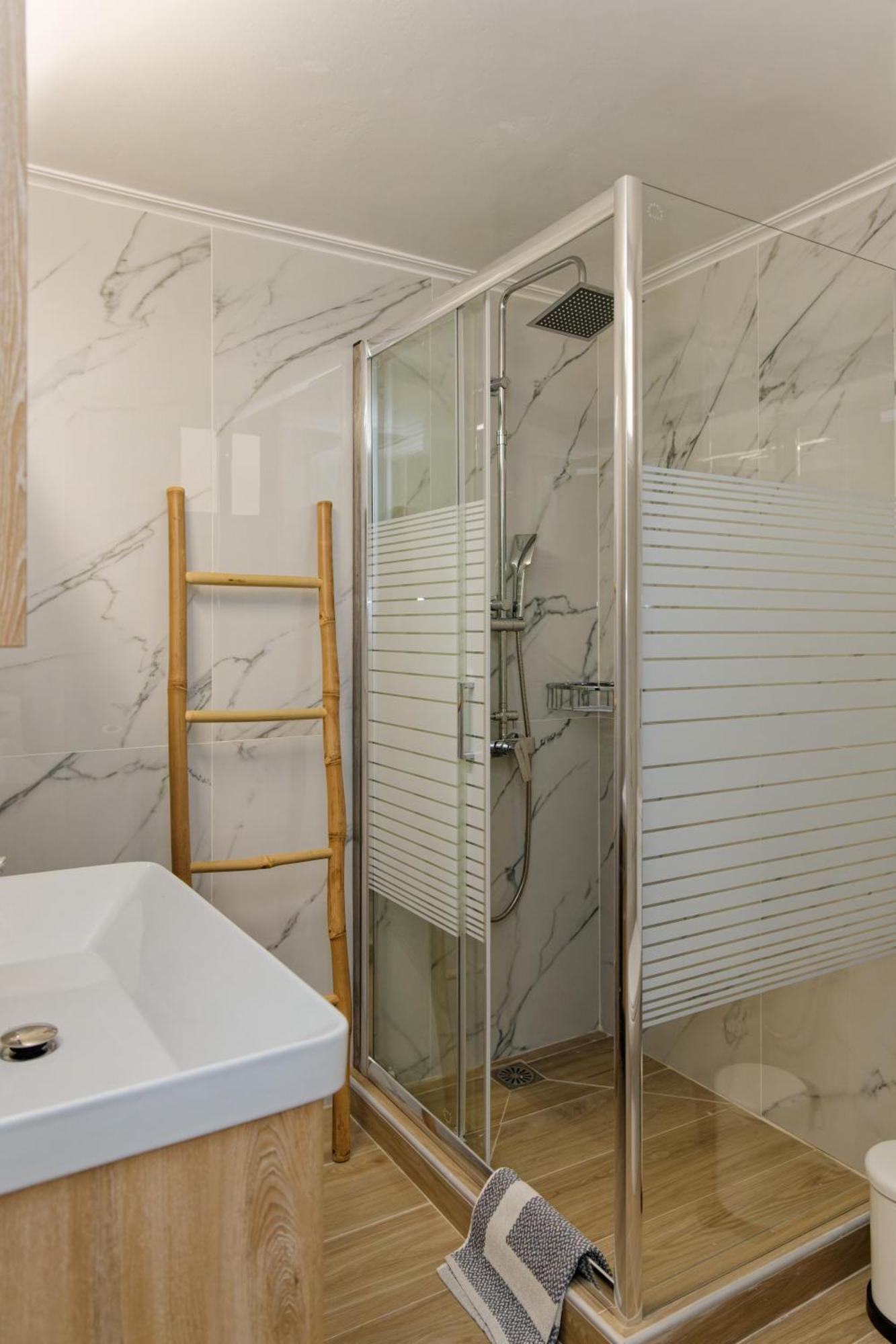 Serenity Apartment Kalamata Eksteriør billede